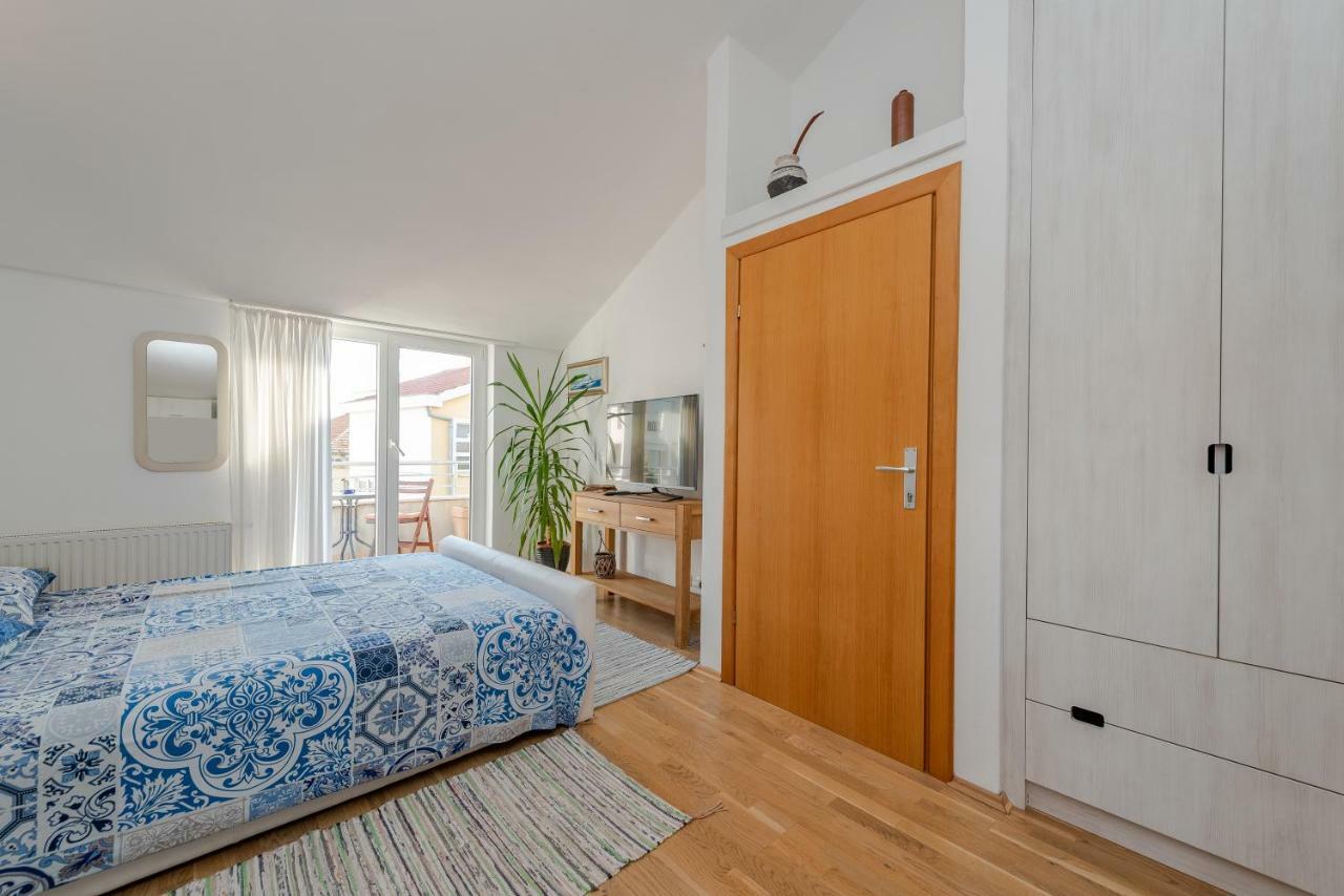 Romantic Oasis Apartments زادار المظهر الخارجي الصورة