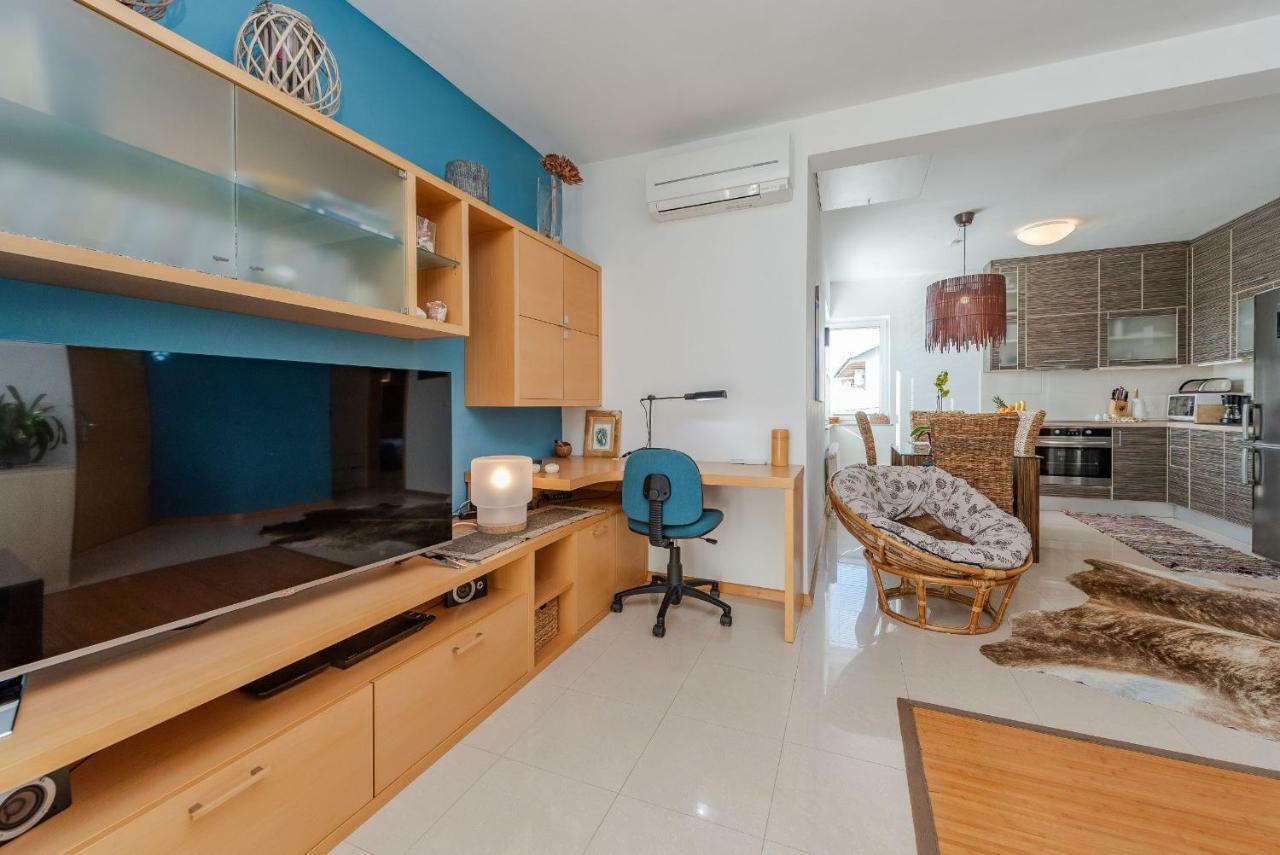 Romantic Oasis Apartments زادار المظهر الخارجي الصورة