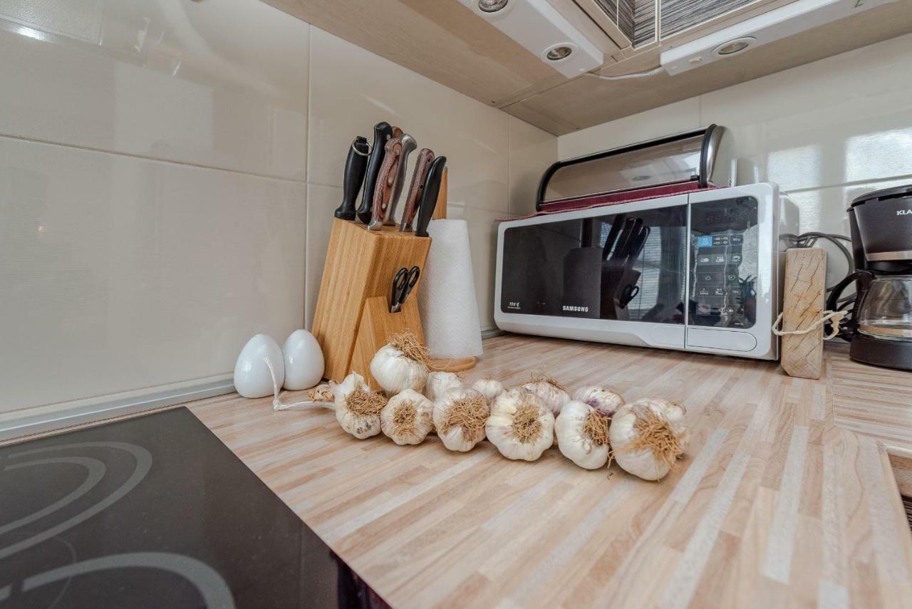 Romantic Oasis Apartments زادار المظهر الخارجي الصورة